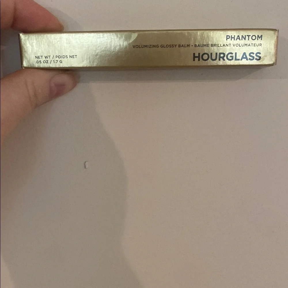 Hourglass Phantom Volumizing Glossy Balm Crave 140 NWT